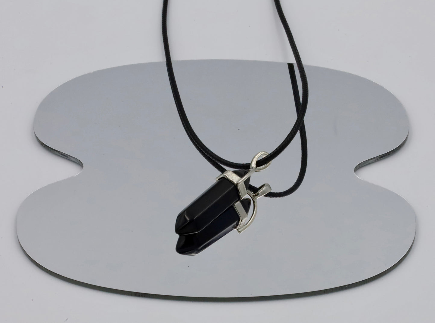 Collier en corde – Pendule cristal