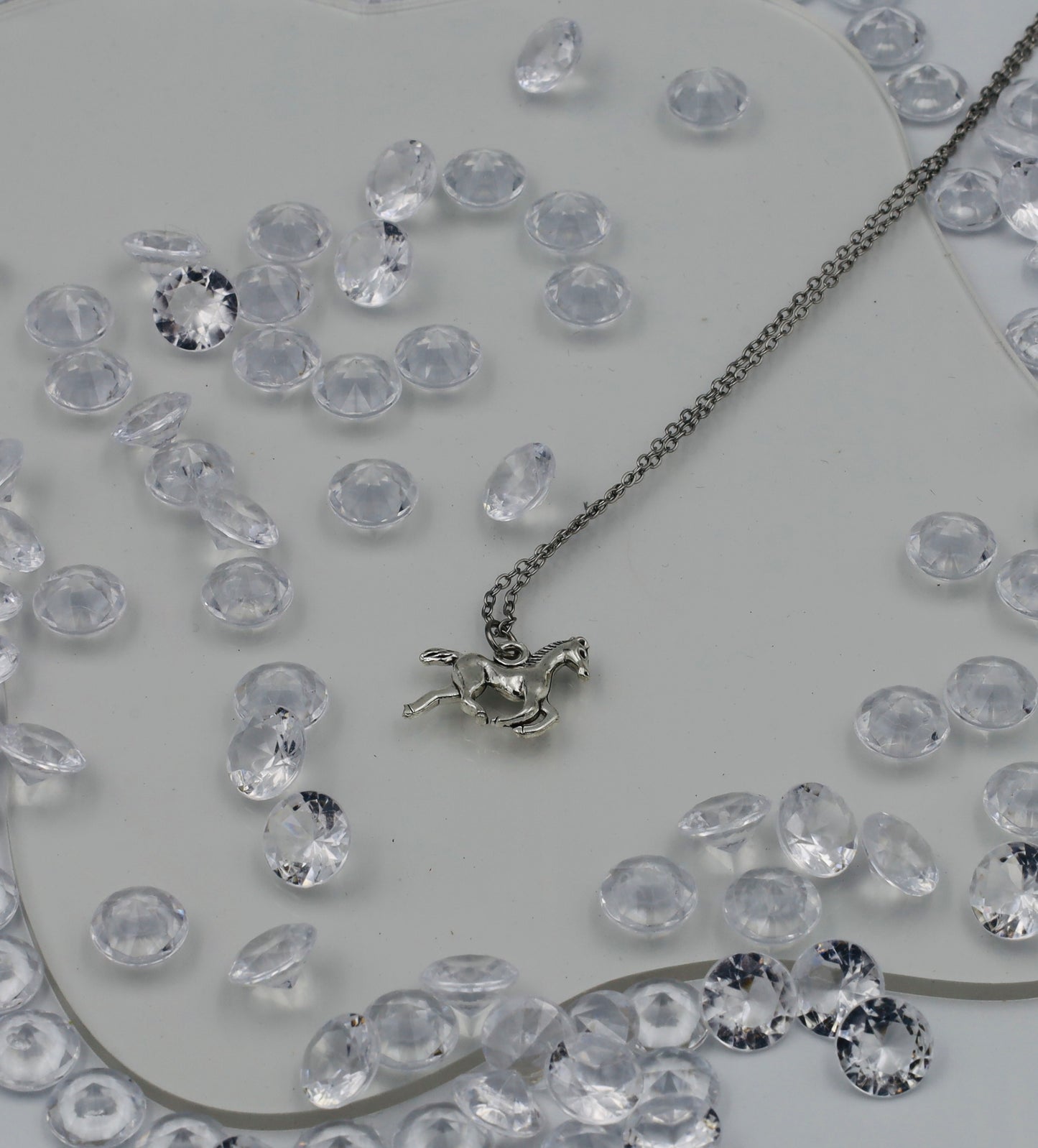 Collier Âme Équestre – Liberté en Mouvement