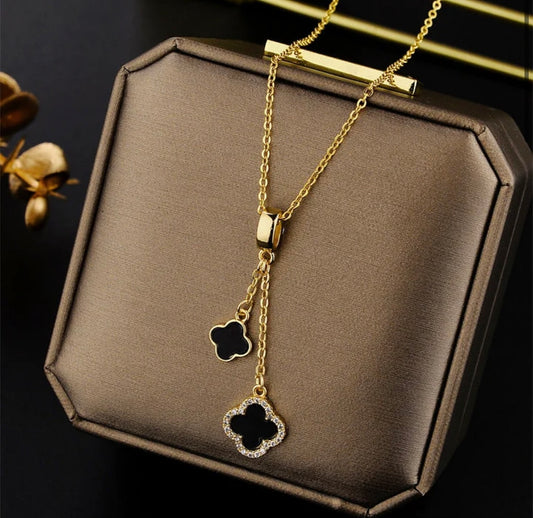 Collier trèfle doré – Double pendentif chic