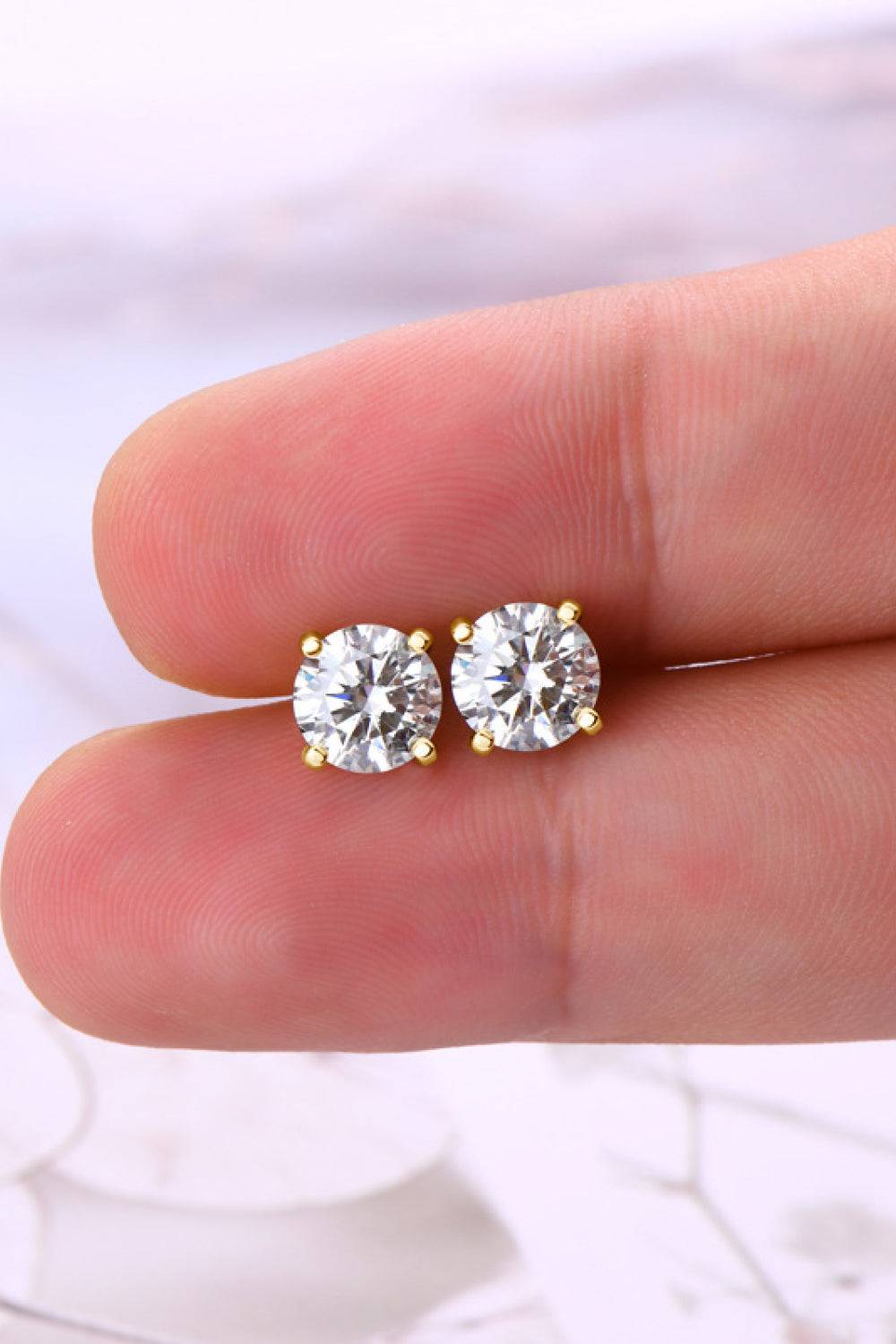 2 Carat Moissanite 925 Sterling Silver Stud Earrings - Creavibe