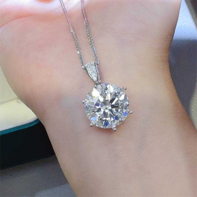 10 Carat Moissanite 925 Sterling Silver Pendant Necklace - Creavibe