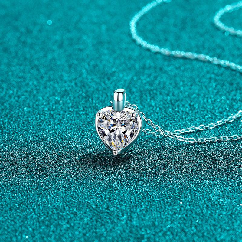 2 Carat Moissanite 925 Sterling Silver Heart Shape Necklace - Creavibe