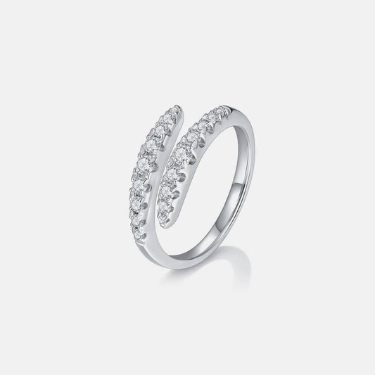 925 Sterling Silver Moissanite Bypass Ring – Elegant 0.45 Carat Design - Creavibe