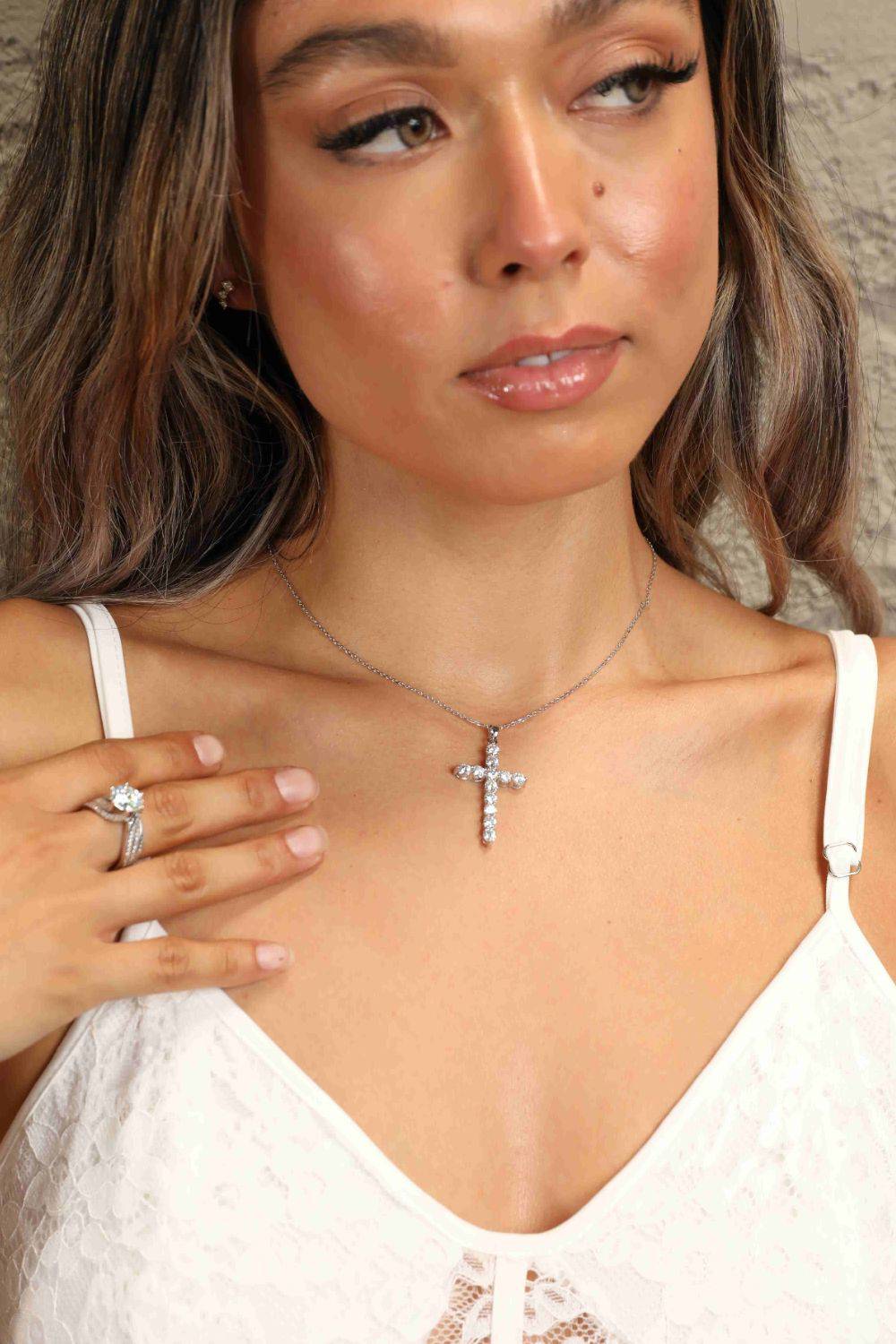 Adored 925 Sterling Silver Cross Moissanite Necklace - Creavibe